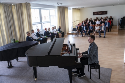 202603261741530.untitled-10