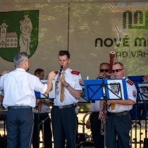 Stavanie mája