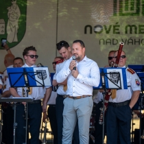 Stavanie mája